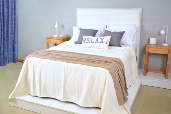 PIE DE CAMA TUSOR 0.8X2.5 B25